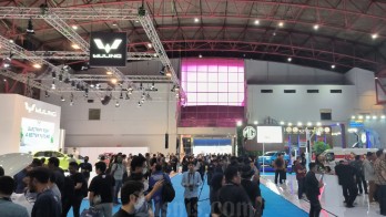 Pameran Kendaraan Listrik PEVS 2025 Bidik Transaksi Rp400 Miliar