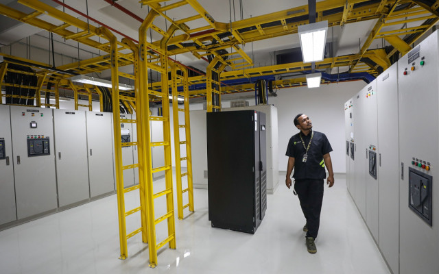 Aral Bisnis 18 Data Center di Batam saat Kompetisi dengan Johor Bahru Makin Ketat