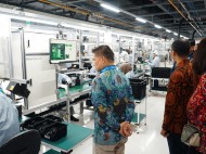 Telkomsel Terapkan 5G Standalone dan 1.200 SIM IoT di Manufaktur Pegatron Batam