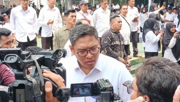 Wamentan Sebut Ada Pihak Ingin Indonesia Tetap Impor Beras