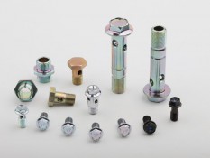Produsen Baut Wanti-Wanti Dampak Horor Relaksasi TKDN & Impor