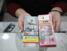 Rupiah Ditutup Melaju ke 16.761, Dolar AS Ikut Menguat Tipis