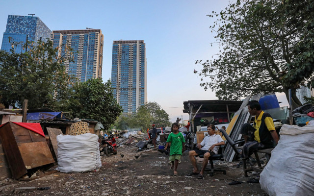 Bak Bumi Langit Standar Kemiskinan Indonesia vs Bank Dunia