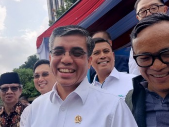 Menaker Yassierli Bicara Soal Peringatan May Day 2025