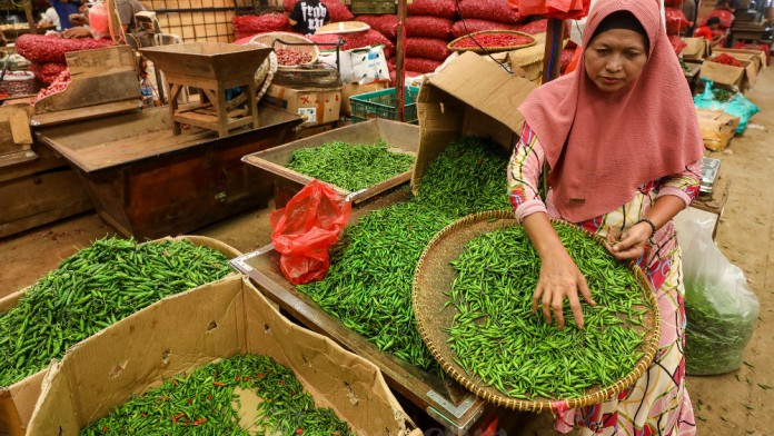 Konsensus Proyeksi Inflasi April 2025 oleh Ekonom, Turun atau Naik?