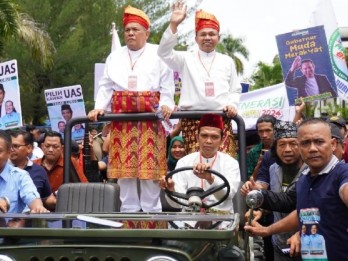 Gubernur Riau Tegaskan Penahanan Ijazah oleh Perusahaan Harus Dihentikan