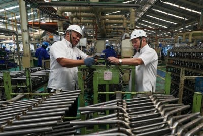 Goyahnya Pabrik di Kawasan Asia oleh Tarif Trump