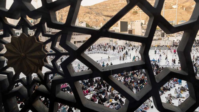 360 Jemaah Calon Haji Kloter I Sumut Berangkat, Segini Uang Saku dari Pemerintah