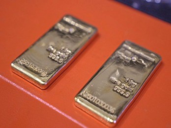 Ketegangan Dagang Mereda, Harga Emas Melemah Dua Pekan Beruntun