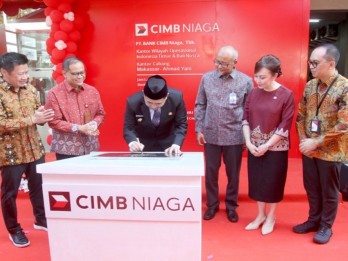 CIMB Niaga Resmikan Kantor Berkonsep Hybrid Digital Branch Kedua di Makassar