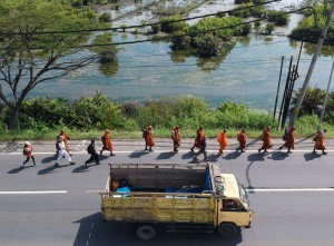 Perjalanan Ritual Thudong di Pekalongan