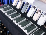 Harga Smartphone Apple Terbaru Mei 2025, iPhone 16 Diskon Besar