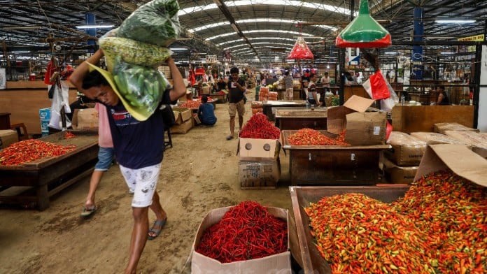 Harga Pangan Hari Ini, Minggu 4 Mei 2025: Beras Naik, Cabai Mulai Turun