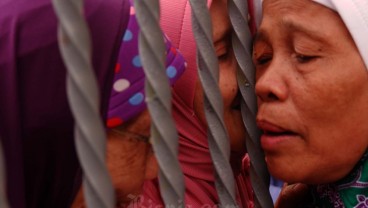Prabowo Tegaskan Biaya Haji Harus Lebih Murah lagi, Minta Garuda Efisien