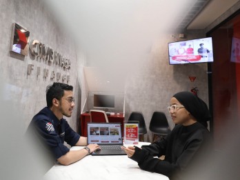 CNAF Waspadai Perlambatan Kredit Mobil, Fokus pada Nasabah Rendah Risiko
