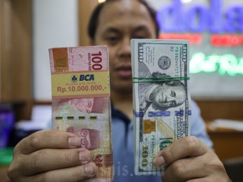 Rupiah Awal Pekan Ditutup Melemah ke Level Rp16.455 per Dolar AS