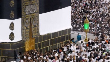 Ikhtiar BSI (BRIS) Mengais Cuan di Tanah Arab Saudi