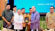 Gubernur Riau Rayu Bos Danantara Investasi Rel KA Batu Bara