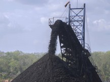 Falling Coal Prices Paint Bleak Prospects for Miners