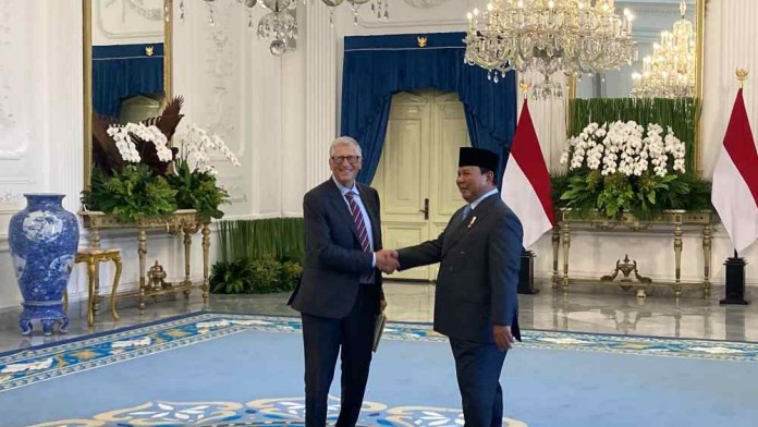 Bill Gates Tiba di Istana, Disambut Prabowo dan Menteri Kabinet Merah Putih