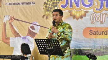 Wagub Jabar Ajak Masyarakat Rayakan Kemenangan Persib di Stadion GBLA