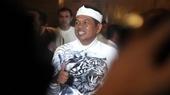 Saat Dedi Mulyadi Kecewa Jadi Kambing Hitam Soal Jalan Rusak di Kabupaten Cirebon