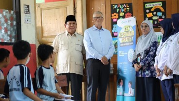 Foto-foto Prabowo & Bill Gates Pantau Makan Bergizi Gratis di SDN 03 Pulogadung