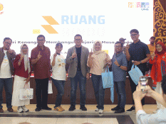 Optimalkan Potensi Alumni, KA Fisip UNS Gelar Ruang Rindu