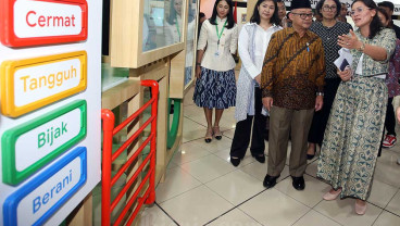 Kemendikdasmen Luncurkan Program Pendidikan Berbasis Teknologi