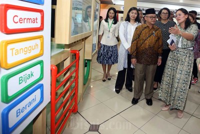 Kemendikdasmen Luncurkan Program Pendidikan Berbasis Teknologi