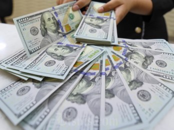 Ekonom Ramal Cadangan Devisa Turun saat BI Rajin Intervensi Rupiah