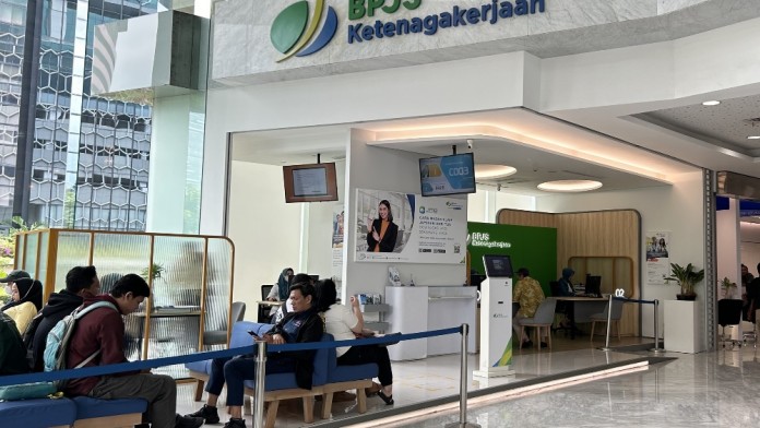Banyak PHK, Rasio Klaim JKP Bisa Tembus 20% Tahun Ini Menurut BPJS Watch