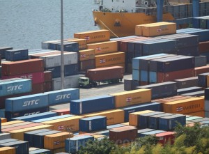 Arus Peti Kemas Pada Periode Kuartal I/2025 Tumbuh Sebesar 6,57%