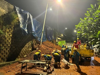 Waspada! 10 Kecamatan di Jakarta Berpotensi Kena Longsor