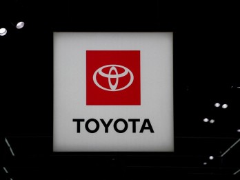 Imbas Tarif Trump dan Pelemahan Dolar AS, Toyota Ramal Laba Tahunan Anjlok 21%