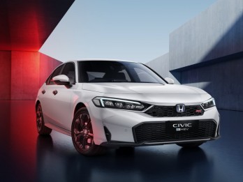 Honda Resmi Luncurkan Civic RS Hybrid di Indonesia, Harga Rp699 Juta