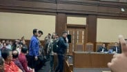 Kubu Hasto Protes Soal Tiga Penyidik KPK jadi Saksi di Persidangan