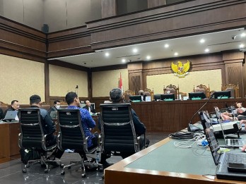 AKBP Rossa Sindir Febri Diansyah: Ikut Pengusutan, tapi Bela Hasto