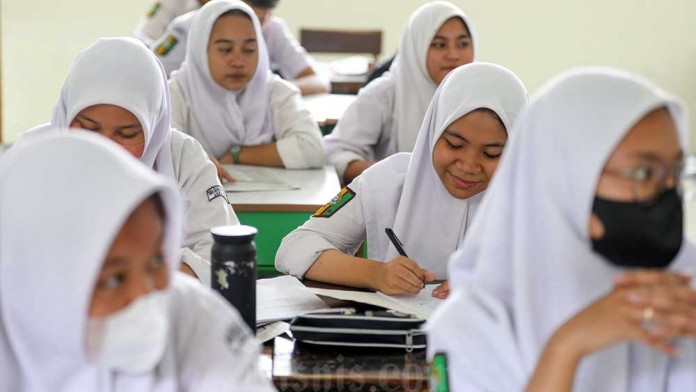 Bupati Sumedang: Banyak Orang Tua WA Titipkan Anaknya Dibina di Barak