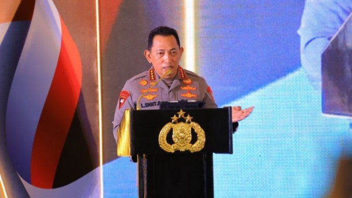 Kapolri Minta Warga Lapor Polisi Jika Ada Aksi Premanisme