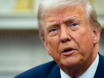 Trump Buka Peluang Kerek Pajak Penghasilan Orang Kaya AS