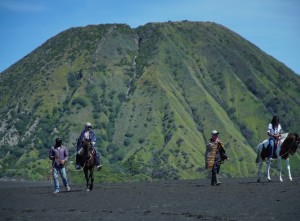 Perjalanan Wisatawan Nusantara Tujuan Jatim Menurun