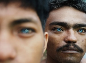 Mata Biru Suku Buton