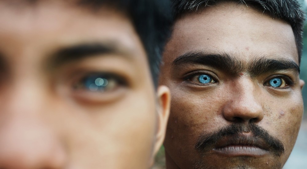 Mata Biru Suku Buton