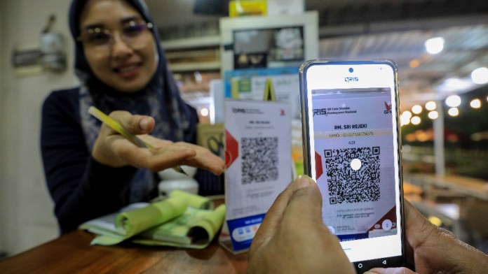 Jadwal Buka Bank Mandiri dan BNI selama Libur Panjang Waisak 2025