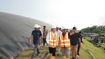 Raih SPE-GRK, Menteri LH Hanif Dorong PTPN IV PalmCo Manfaatkan Peluang Carbon Trading Global