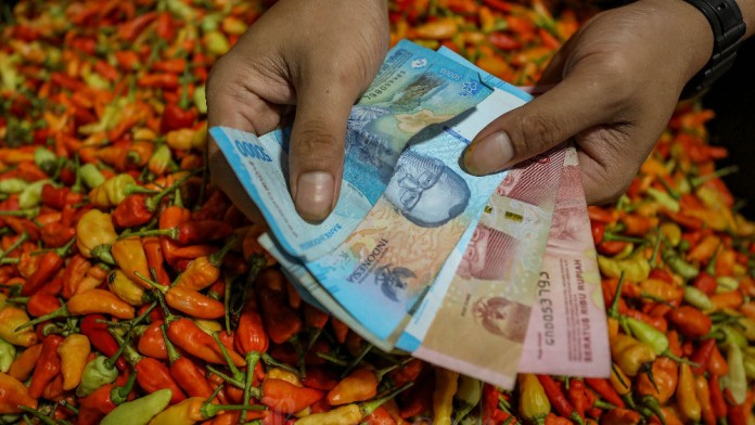 Harga Pangan Senin (12/5): Cabai Rawit Merah, Daging Ayam, Daging Sapi Turun