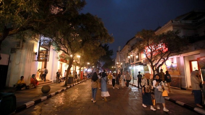 Kota Bandung Diserbu Wisatawan Saat Libur Panjang Waisak