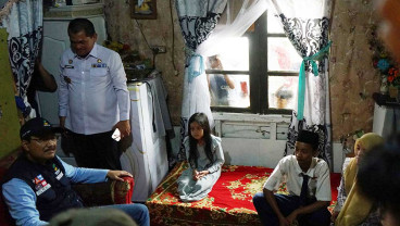 Menteri Sosial Saifullah Yusuf Kunjungi Sejumlah Calon Siswa Sekolah Rakyat di Lampung
