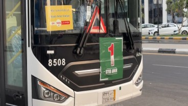 Bus Shalawat Fasilitasi Jemaah Haji Disabilitas dan Lansia